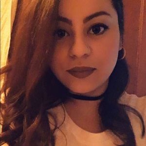 Meet your Posher, Jasmin